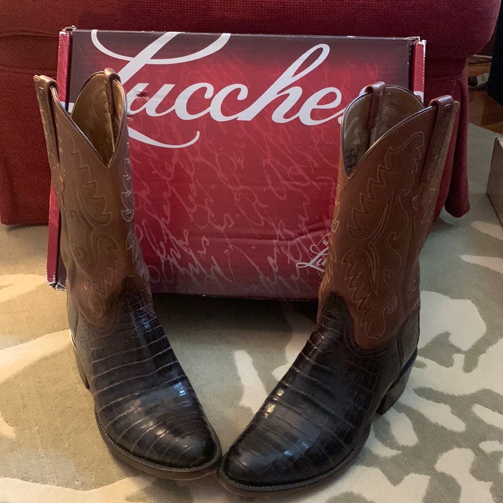 Very beautiful, stylish Lucchese boots